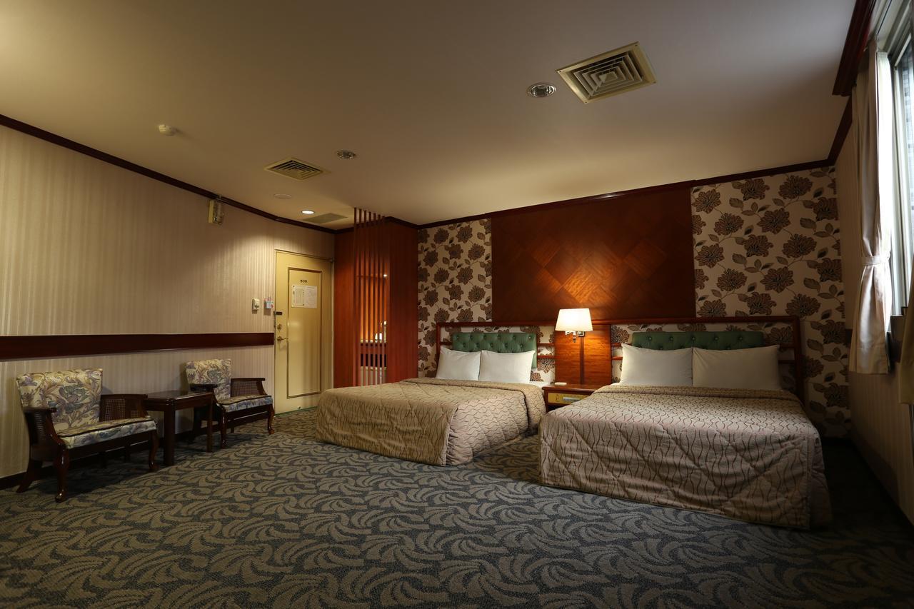 Monalisa Hotel Тайнань Екстер'єр фото